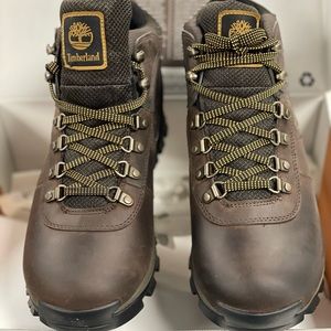 Timberland Men’s Waterproof Hiking Boots 
(New)